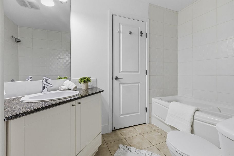 107 3551 Foster Avenue Vancouver, BC - 19