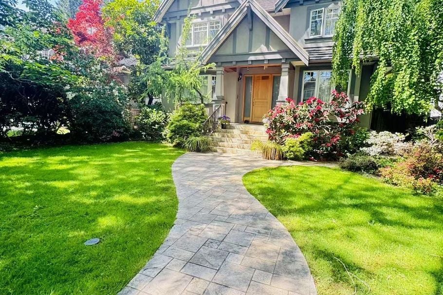 6000 ELM STREET, Vancouver BC V6N 1A8 Vancouver, BC - 1