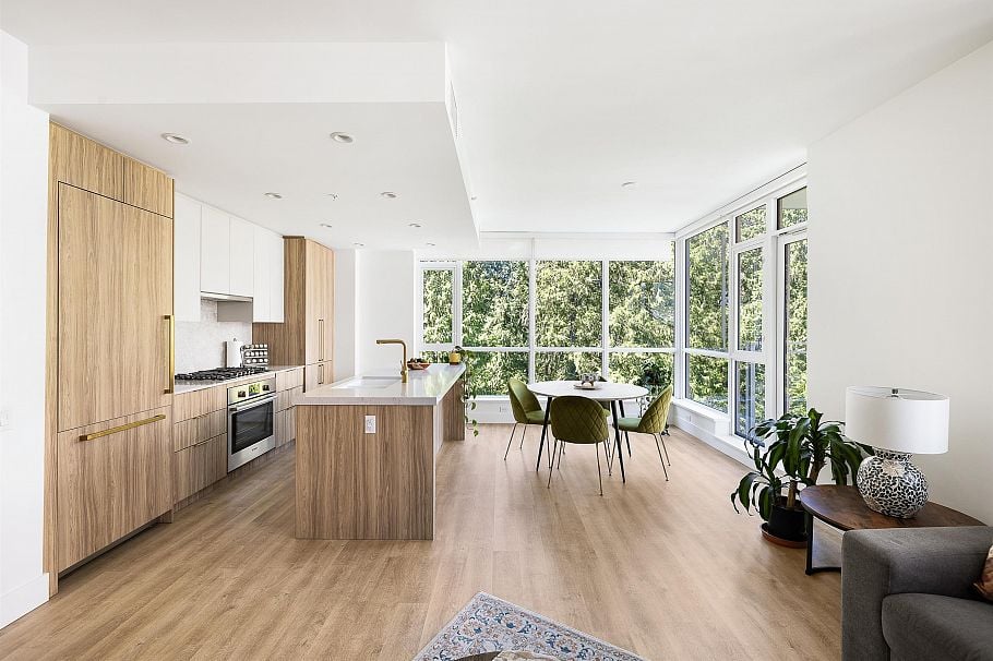 801 2325 Emery Court North Vancouver, BC - 4