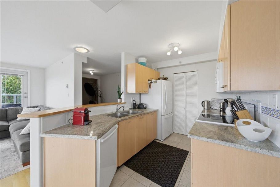 602 1818 W 6th Avenue Vancouver, BC - 22