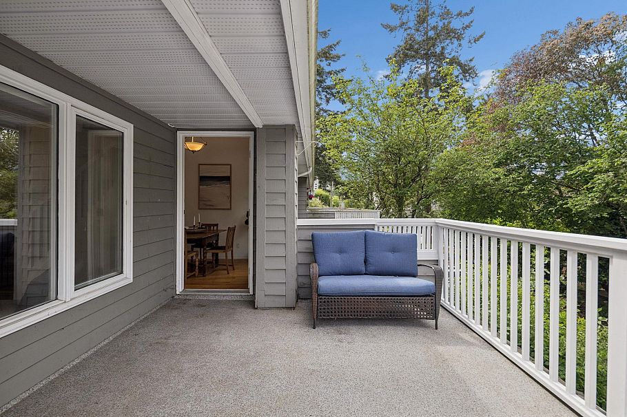 207 1518 Bowser Avenue North Vancouver, BC - 28