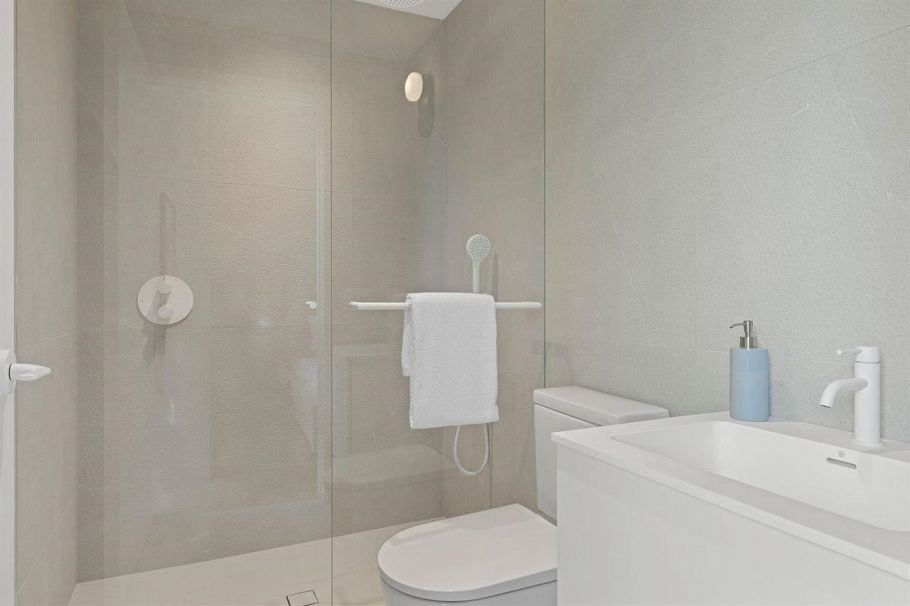 2 2830 Musqueamview Street Vancouver, BC - 21