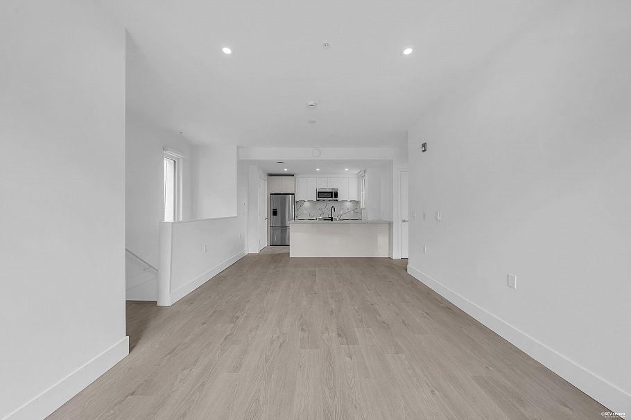 309 2250 E 1st Avenue Vancouver, BC - 12