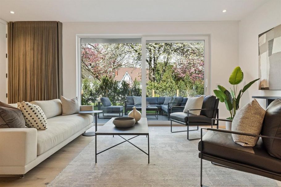 2 2830 Musqueamview Street Vancouver, BC - 2