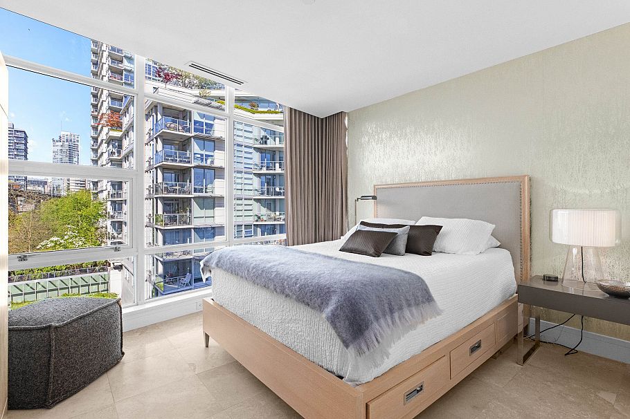 701 628 Kinghorne Mews Vancouver, BC - 10