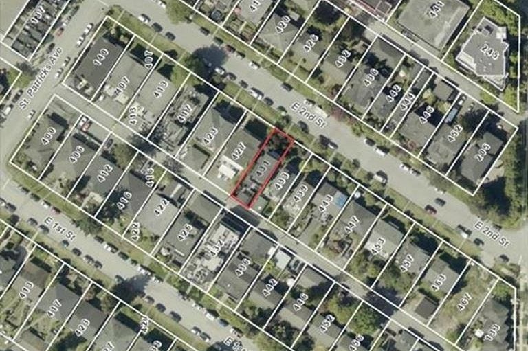 431 E 2nd Street North Vancouver, BC - 4