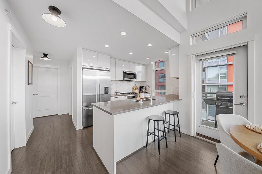 502 3263 Pierview Crescent Vancouver, BC - 7