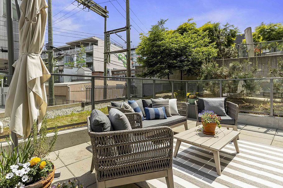 301 210 E 5th Avenue Vancouver, BC - 7