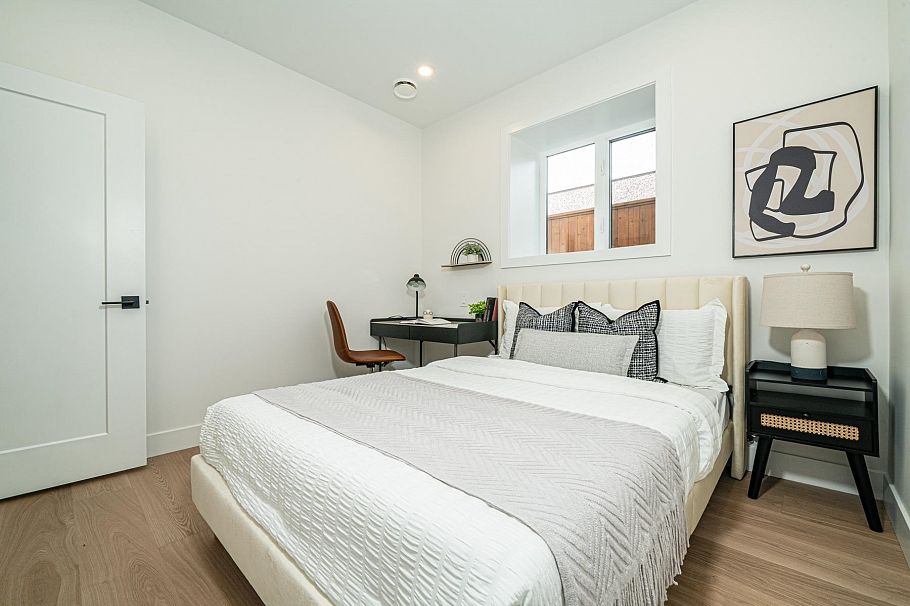 1937 E 4th Avenue Vancouver, BC - 21