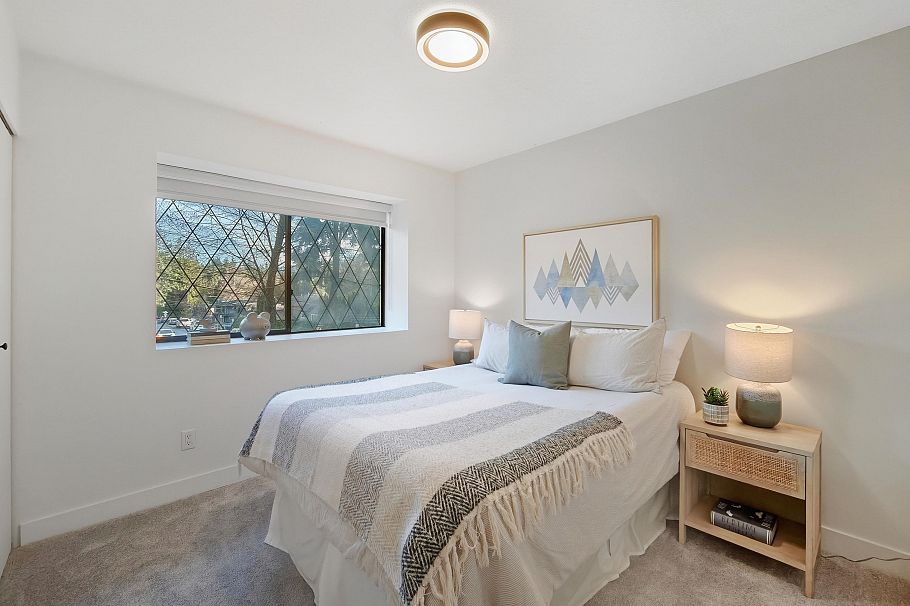 1777 Caledonia Avenue North Vancouver, BC - 9