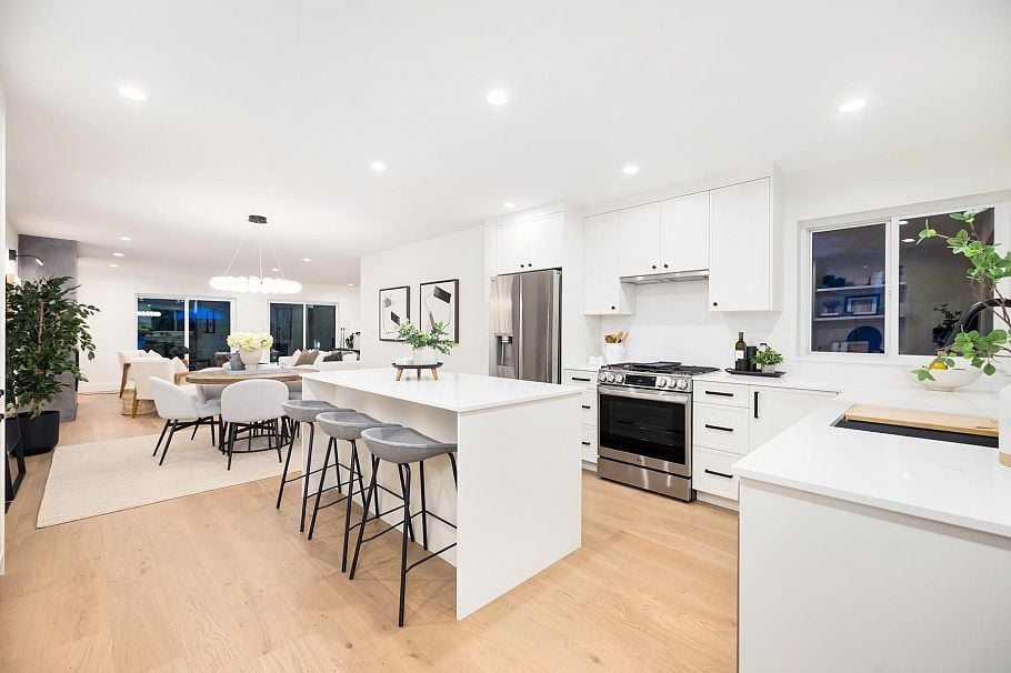 2654 Masefield Road North Vancouver, BC - 22