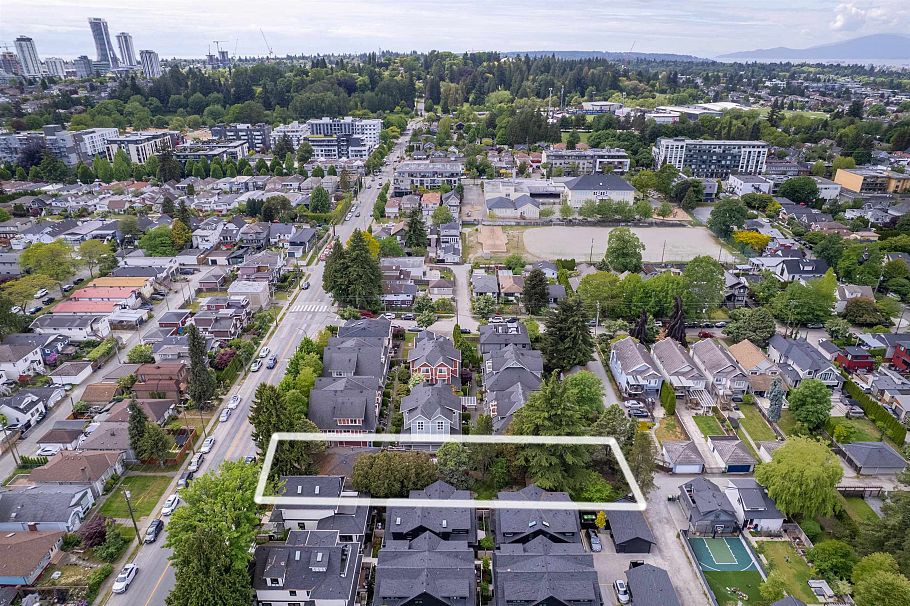 357 E 33rd Avenue Vancouver, BC - 31