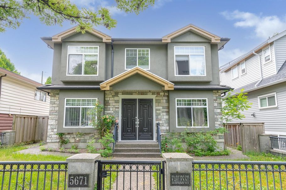5671 Earles Street Vancouver, BC - 1