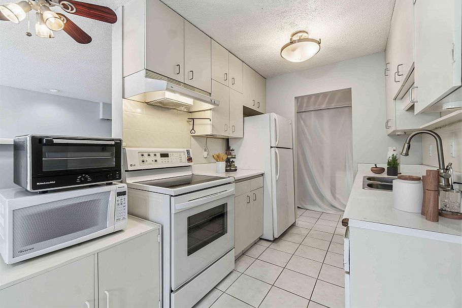 203 1425 Cypress Street Vancouver, BC - 13
