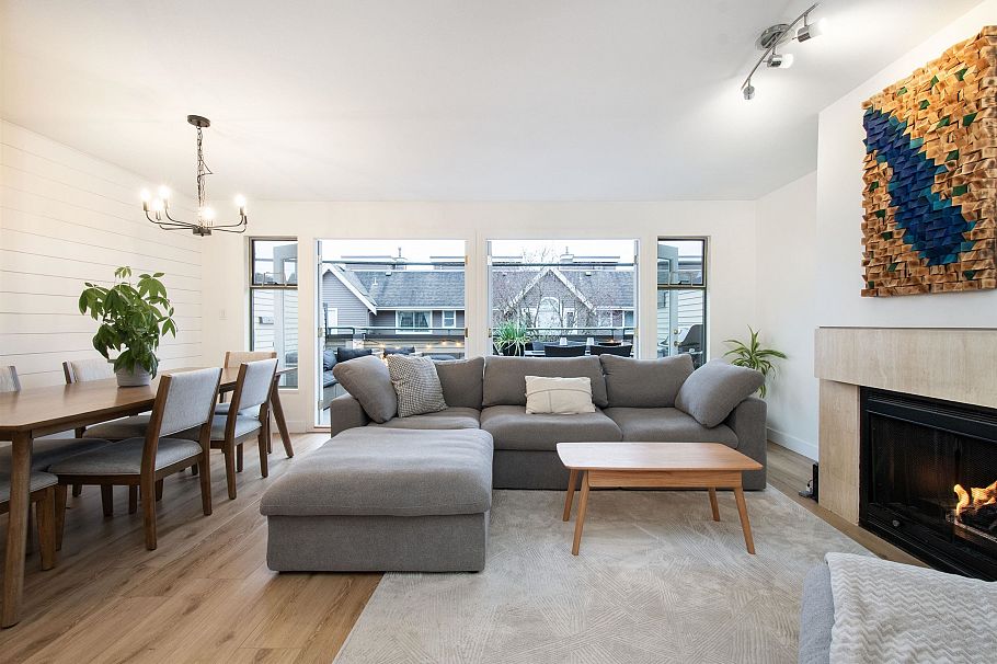5 229 E 8th Street North Vancouver, BC - 4