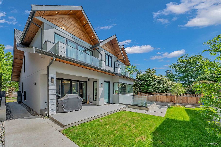 3514 W 27th Avenue Vancouver, BC - 31