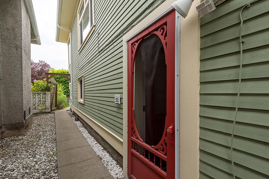 341 E 58th Avenue Vancouver, BC - 23