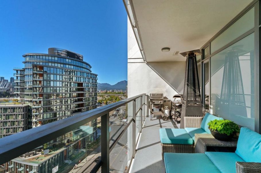 110 Switchmen Street Vancouver, BC - 34