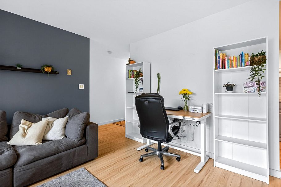 202 2057 W 3rd Avenue Vancouver, BC - 12