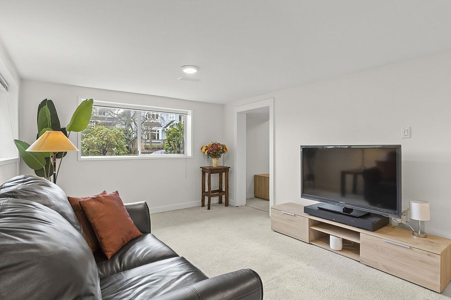 829 E 14th Avenue Vancouver, BC - 28