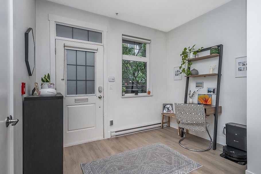 2268 St. George Street Vancouver, BC - 5
