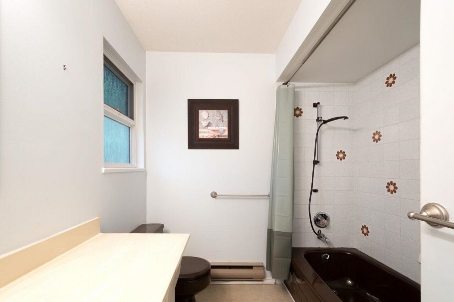 1285 Lucking Place North Vancouver, BC - 30