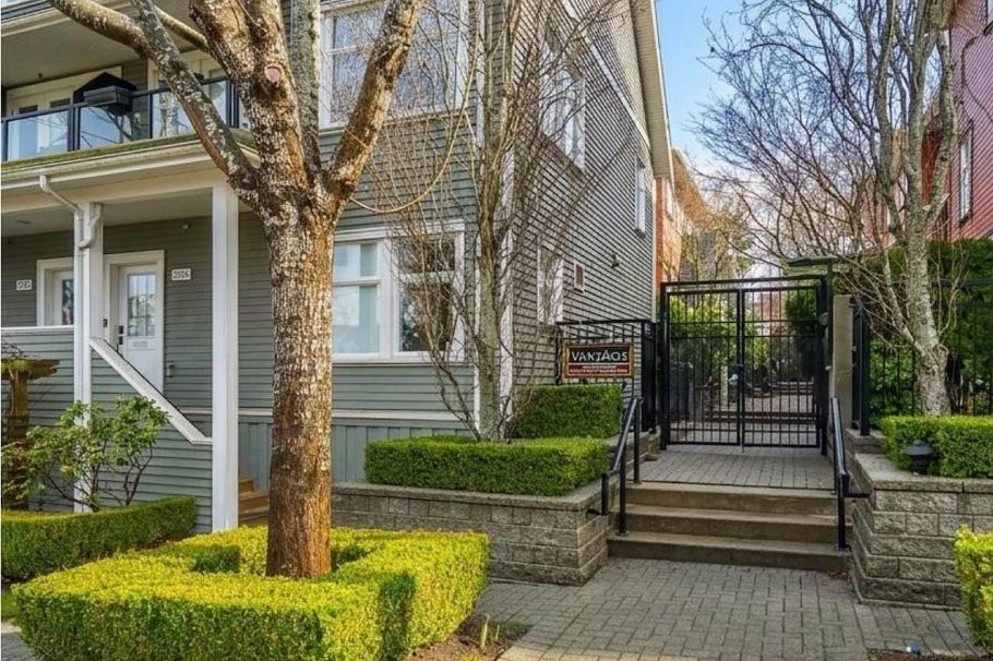 2268 St. George Street Vancouver, BC - 2