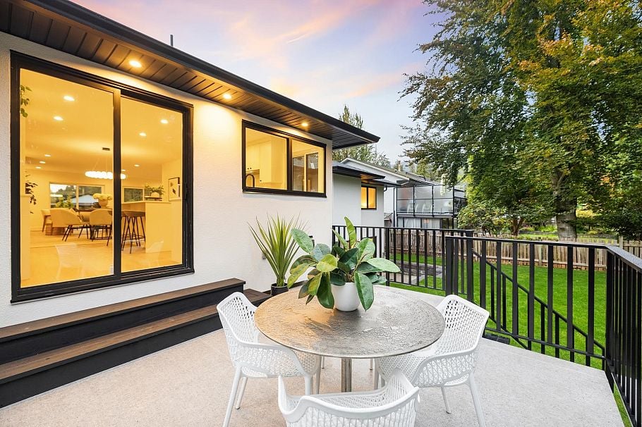 2654 Masefield Road North Vancouver, BC - 35