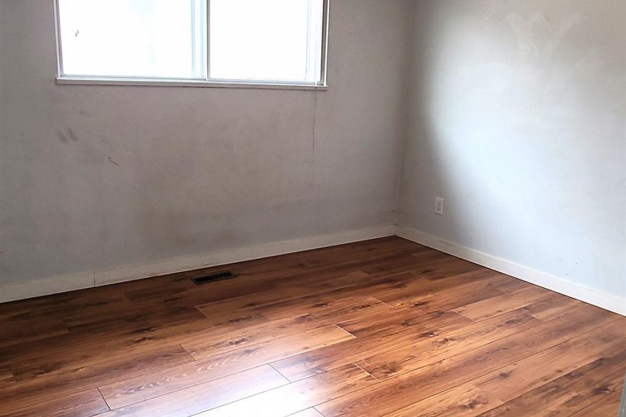 3280 E 6th Avenue Vancouver, BC - 10