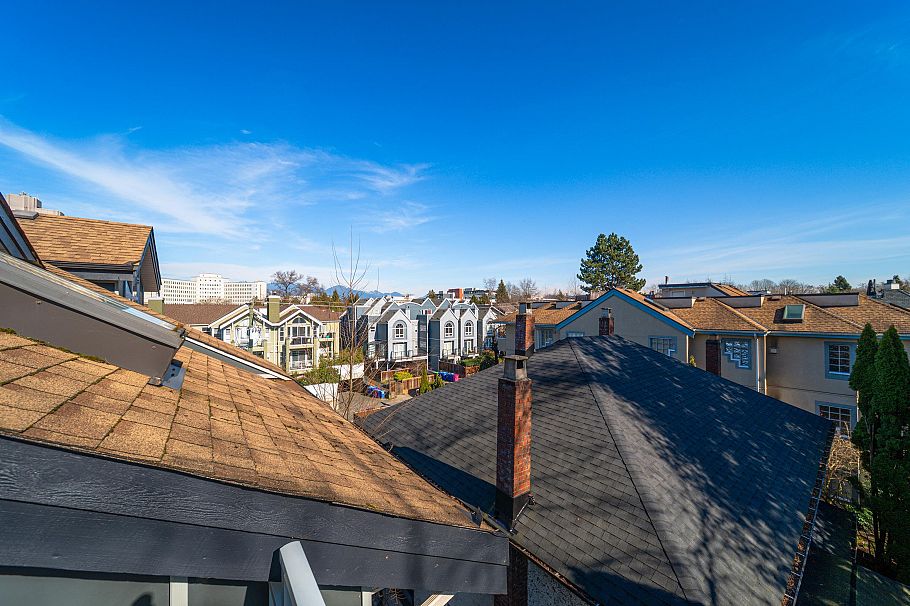 PH3 865 W 15 Avenue Vancouver, BC - 31