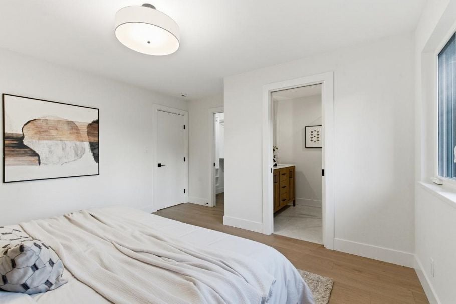 2654 Masefield Road North Vancouver, BC - 25