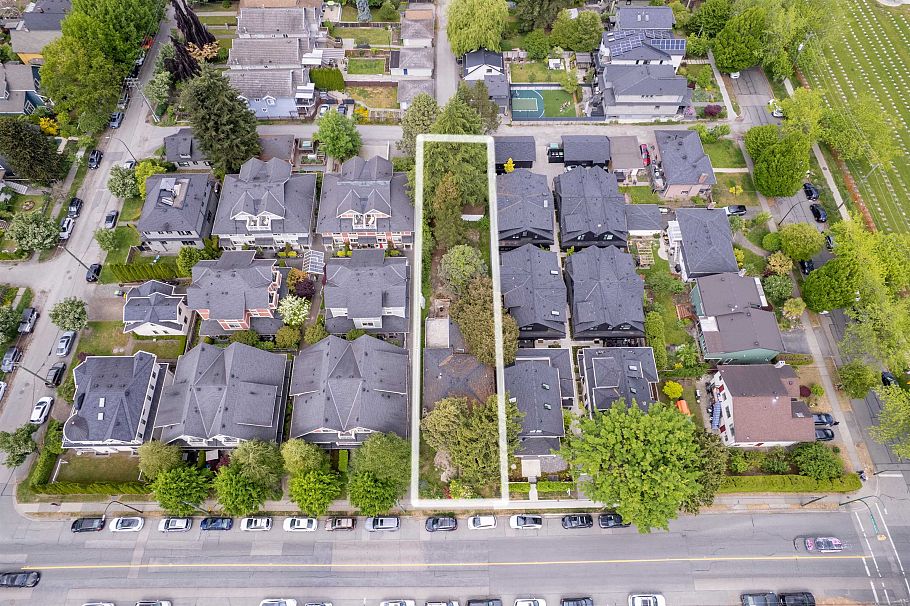 357 E 33rd Avenue Vancouver, BC - 28