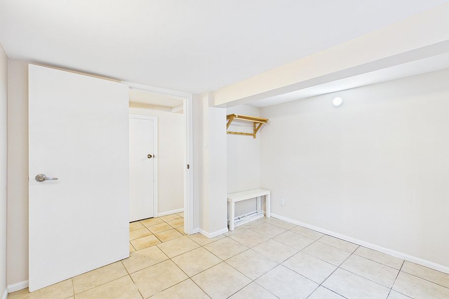 3150 Stephens Street Vancouver, BC - 31