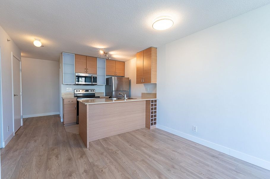2501 909 Mainland Street Vancouver, BC - 12