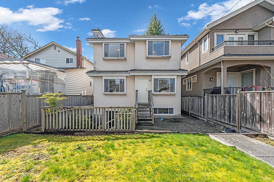 6388 Laburnum Street Vancouver, BC - 37