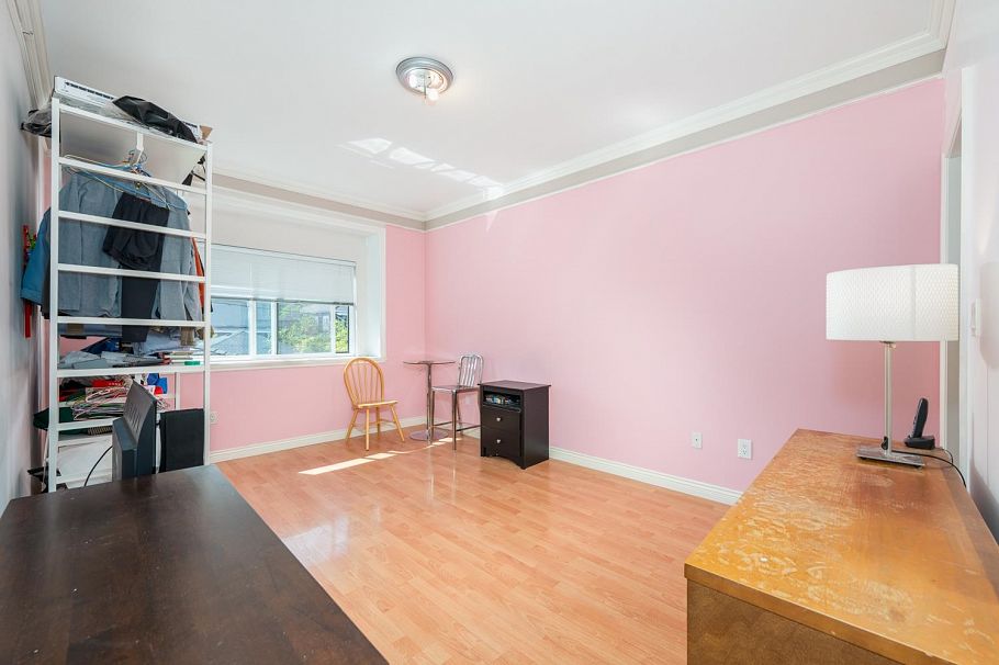 5671 Earles Street Vancouver, BC - 9