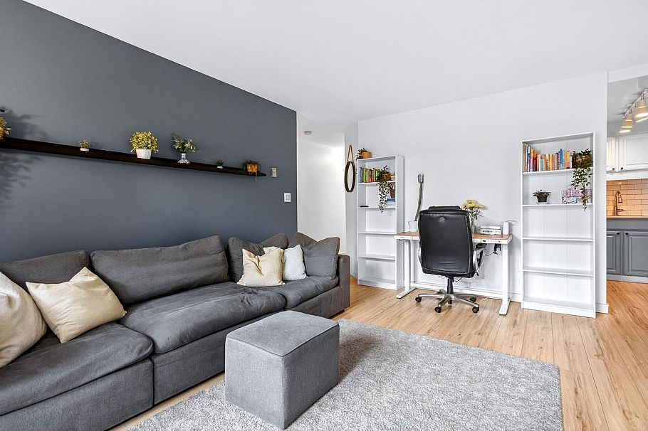 202 2057 W 3rd Avenue Vancouver, BC - 11