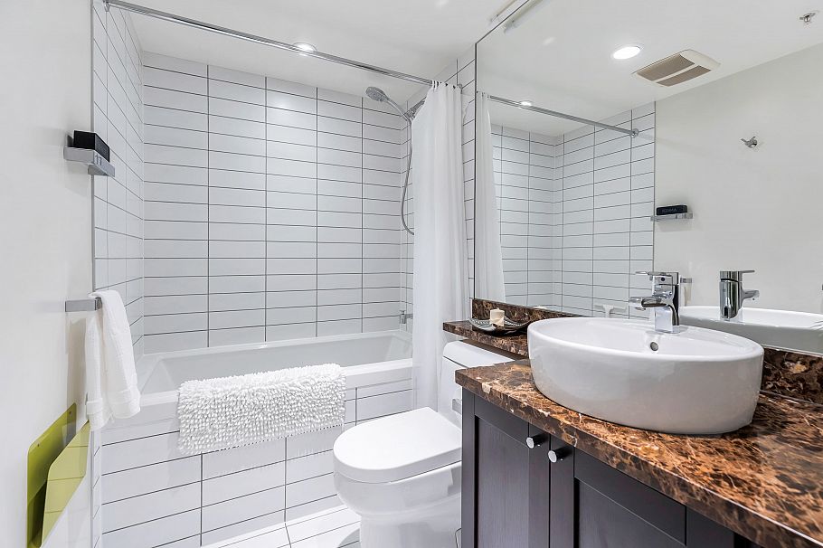 201 4888 Nanaimo Street Vancouver, BC - 12