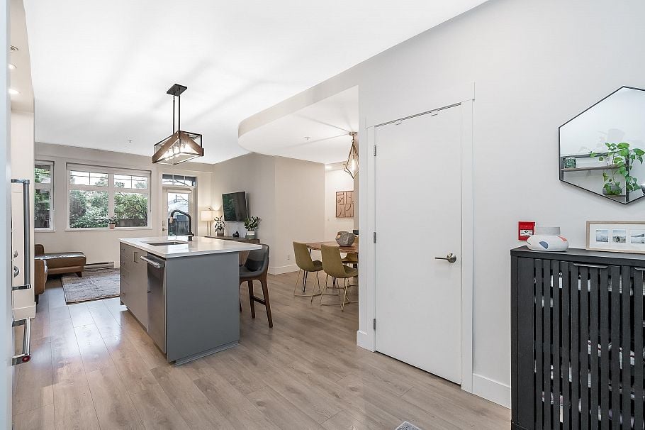 2268 St. George Street Vancouver, BC - 7