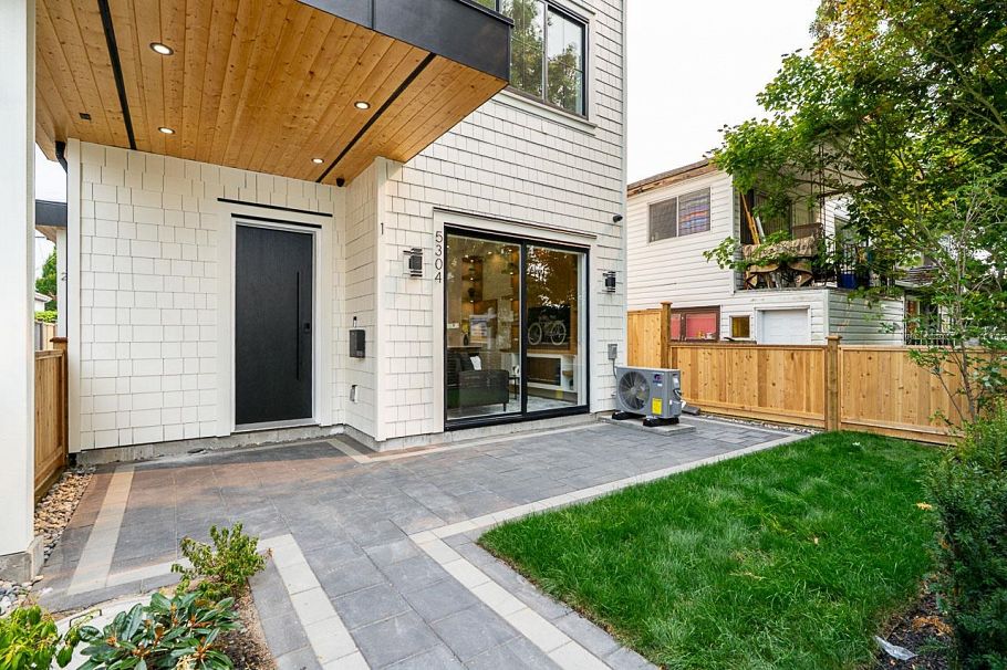 1 5304 Elgin Street Vancouver, BC - 25