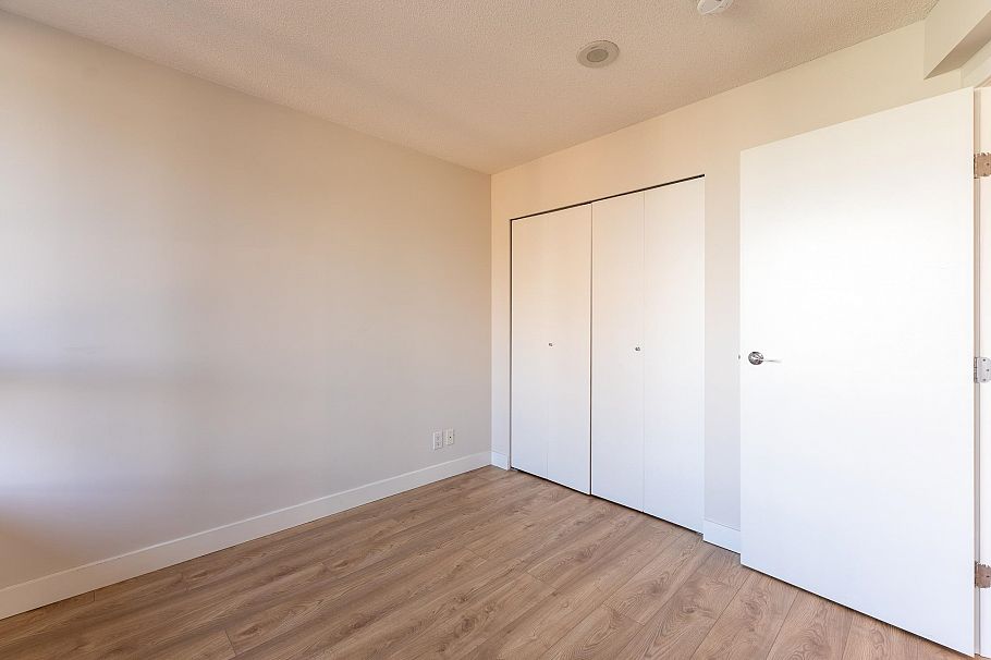 2501 909 Mainland Street Vancouver, BC - 10