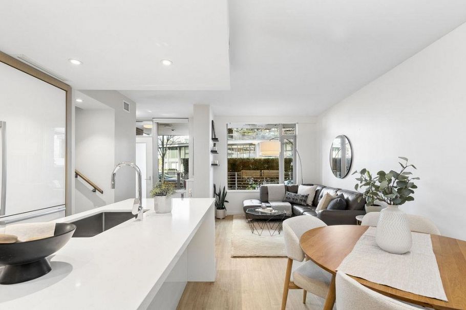 82 Switchmen Street Vancouver, BC - 5