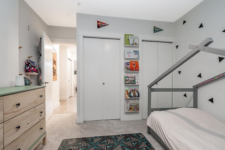2268 St. George Street Vancouver, BC - 24