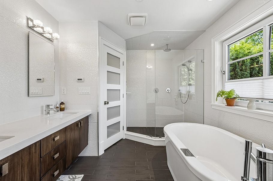 4041 Prospect Road North Vancouver, BC - 28