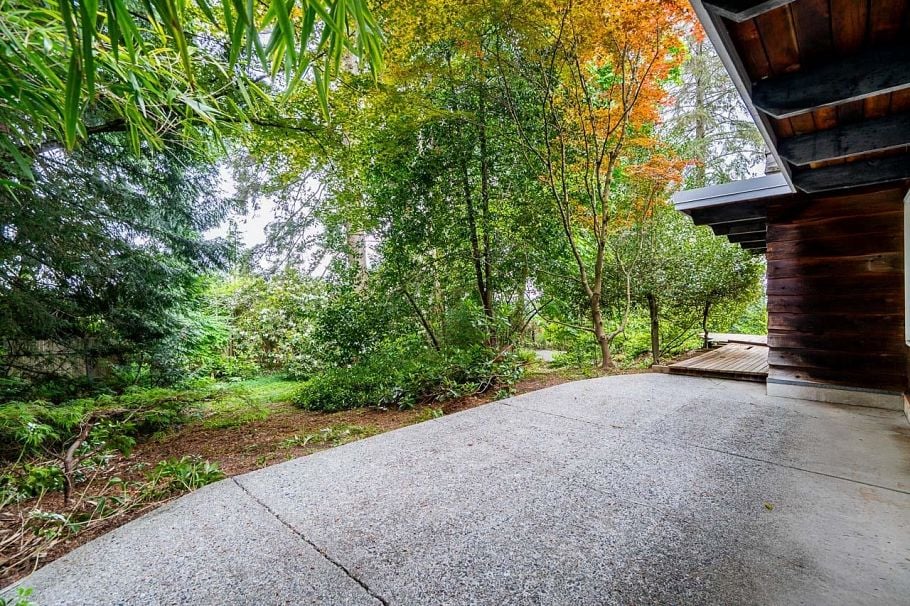 173 W Osborne Road North Vancouver, BC - 28