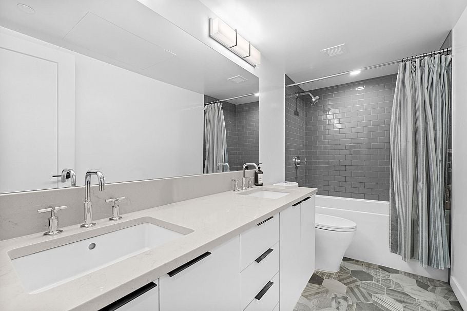 5 237 Ridgeway Avenue North Vancouver, BC - 19