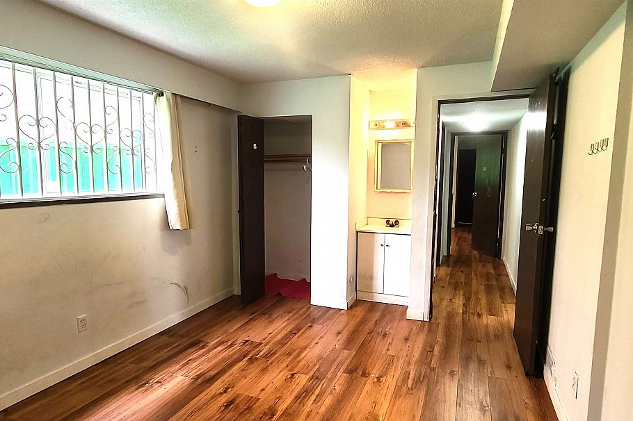 3280 E 6th Avenue Vancouver, BC - 21