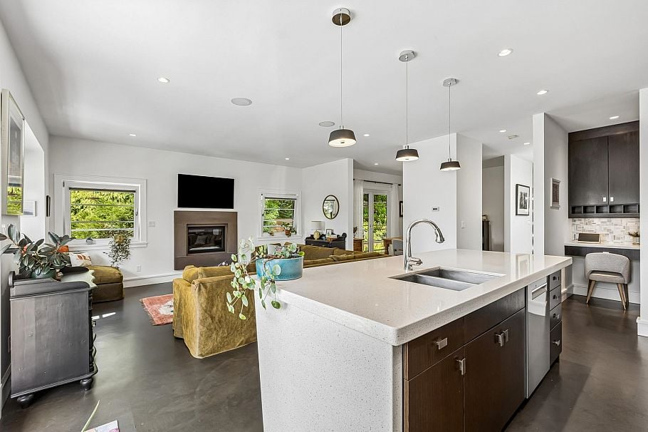 4041 Prospect Road North Vancouver, BC - 8