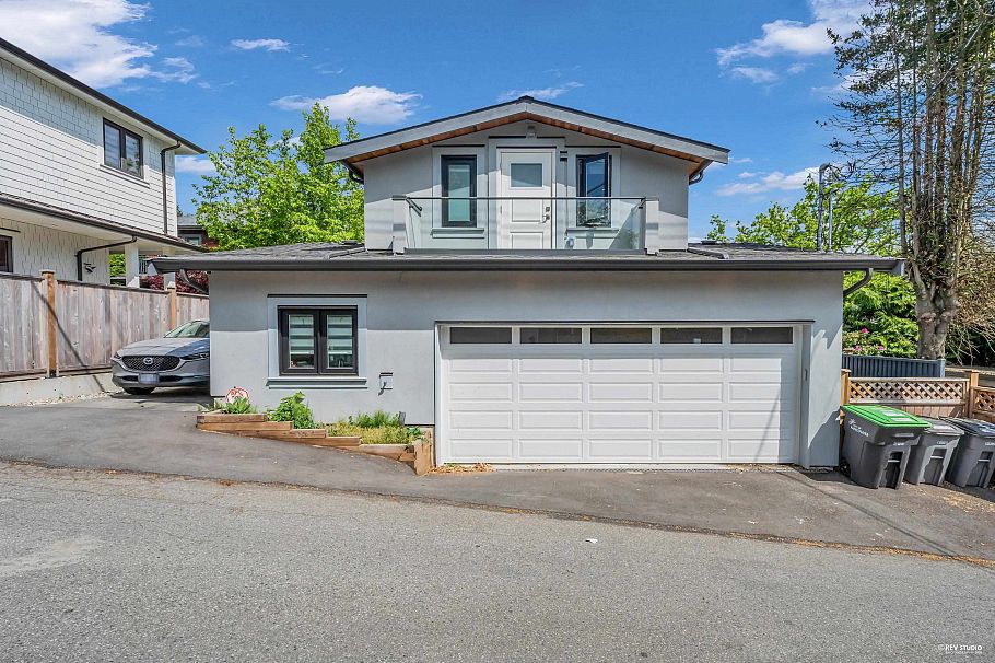 3514 W 27th Avenue Vancouver, BC - 34