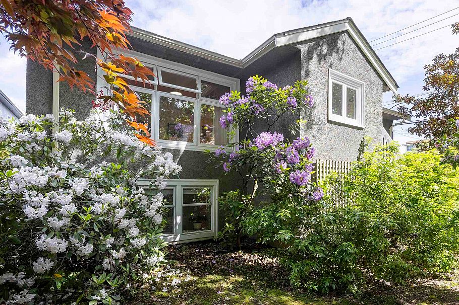 3150 Stephens Street Vancouver, BC - 1